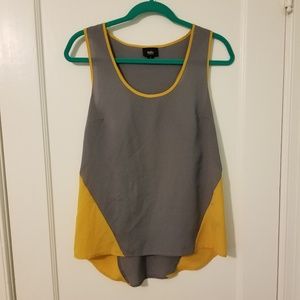 ✳3 for 20$ Grey & mustard asymmetrical hem silky tank